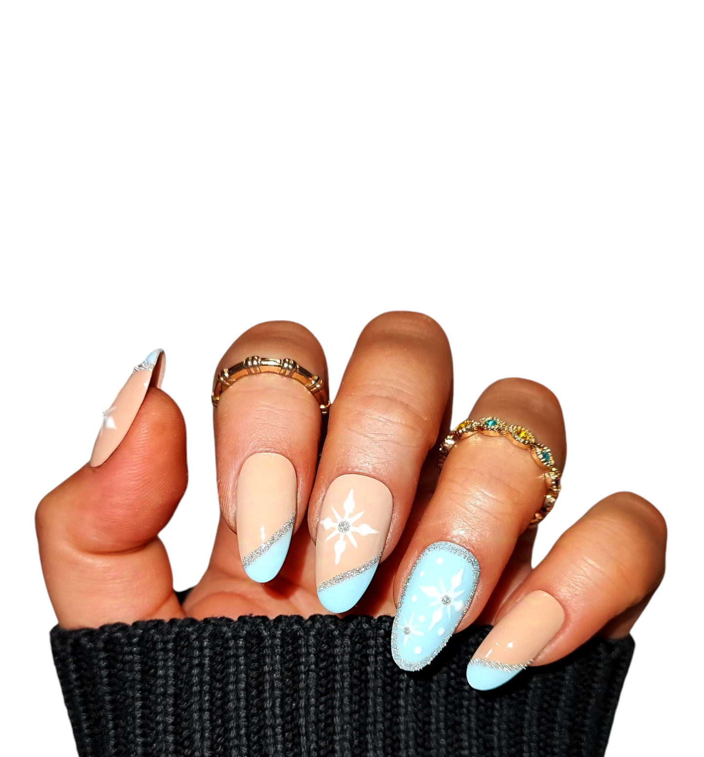 Christmas Blue – Festliche Press On Nägel in Blau | MEVANAILS