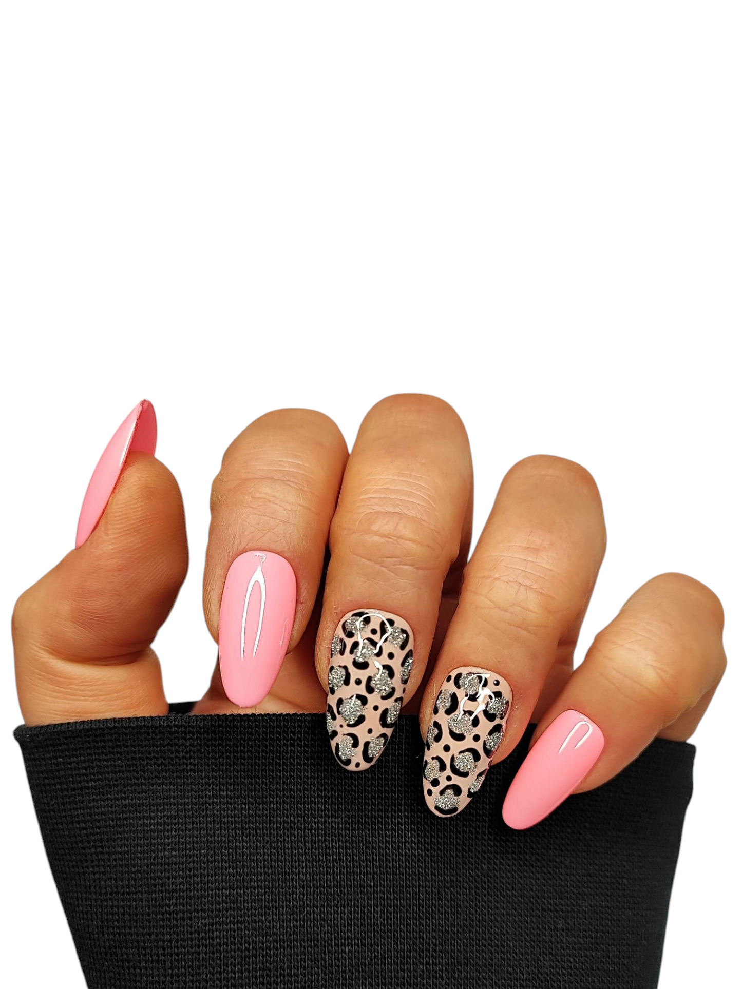 Rosé Leopard Dreams – Elegante Press On Nägel im Animal Print | MEVANAILS