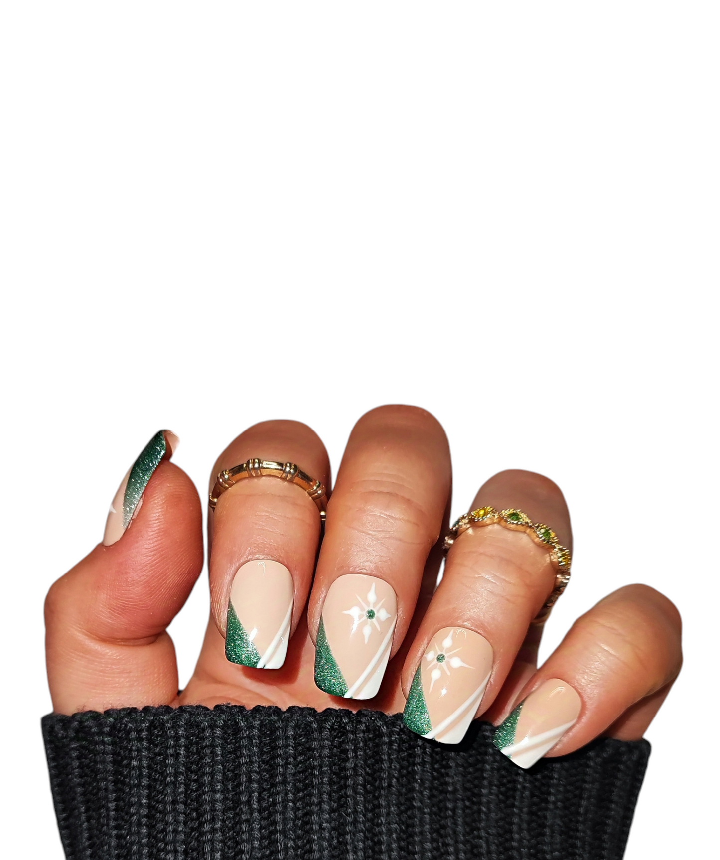 Thermo Nägel Green Mint – French mit Schneeflocken | MEVANAILS